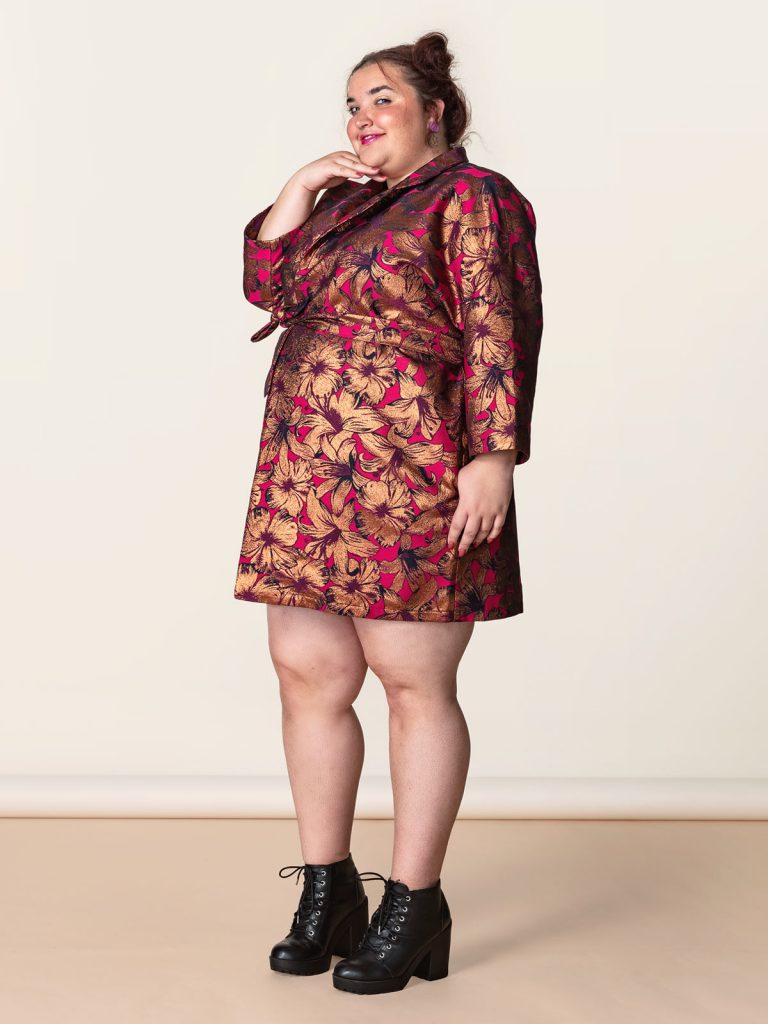 Meriam wearing a jacquard jacket with metallic tones and flower ornaments by Finnish womenswear brand Miia Halmesmaa. This photo is from a campaign lookbook I shot for Weecos.com Curves campaign for plus sizes. The campaign was started to make sustainable fashion available in all sizes.